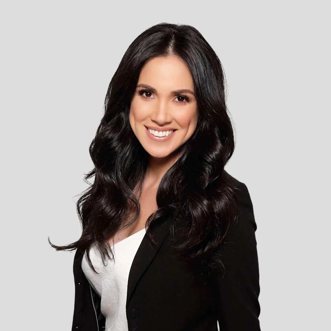 Larissa Hoss, The LH Team