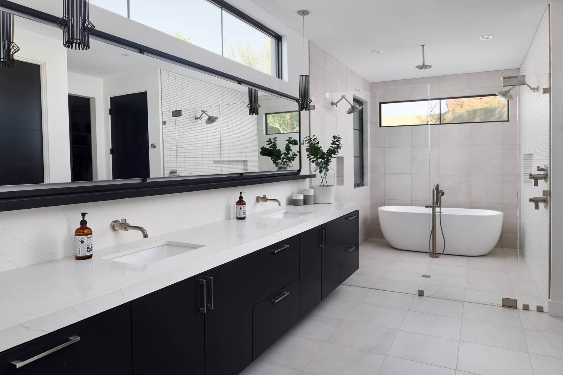 Primary bath with freestanding tub