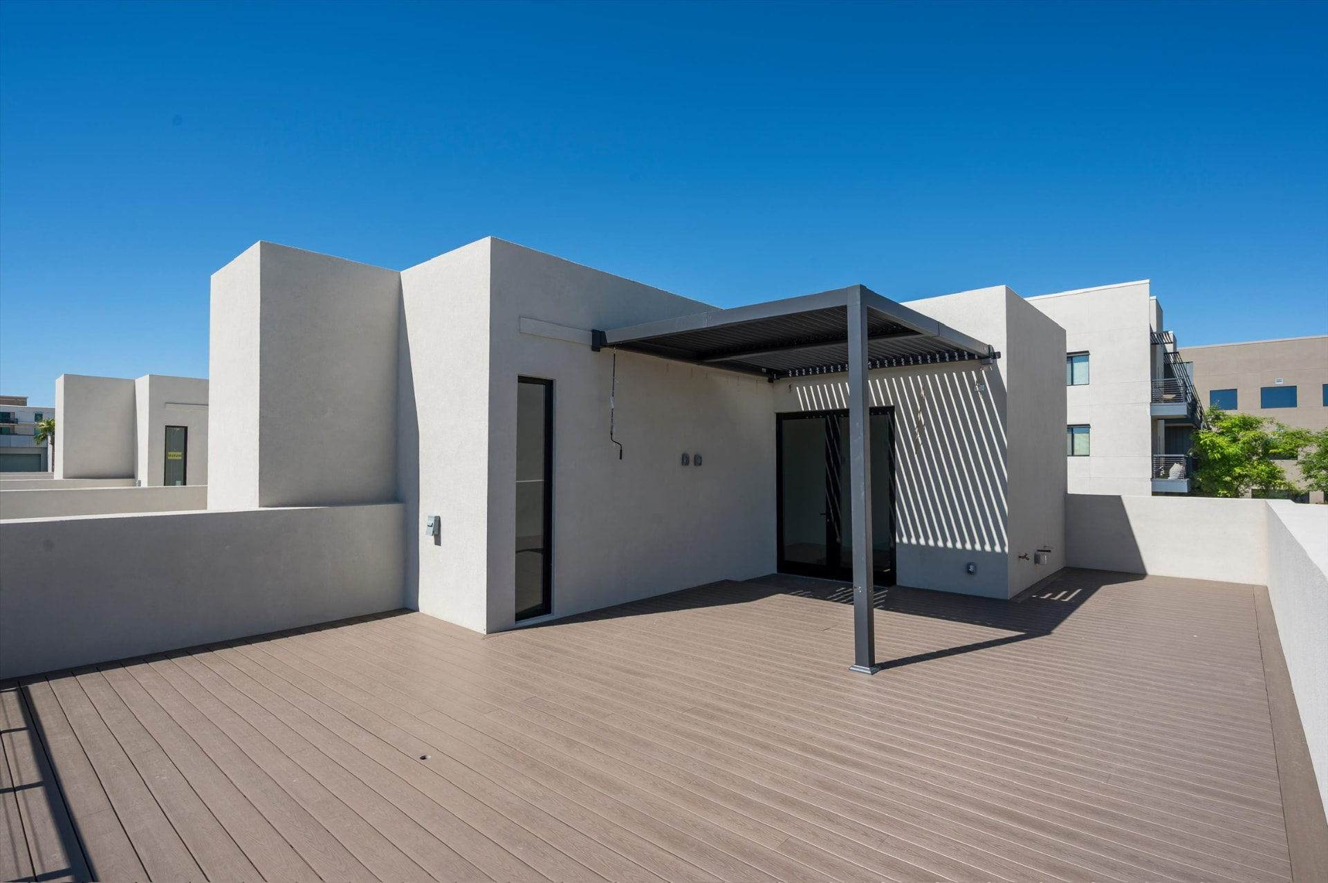 Rooftop deck
